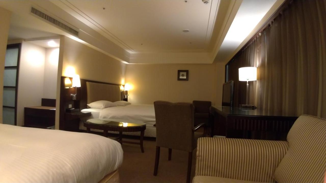 Nisus Hotel Tajpej Zewnętrze zdjęcie