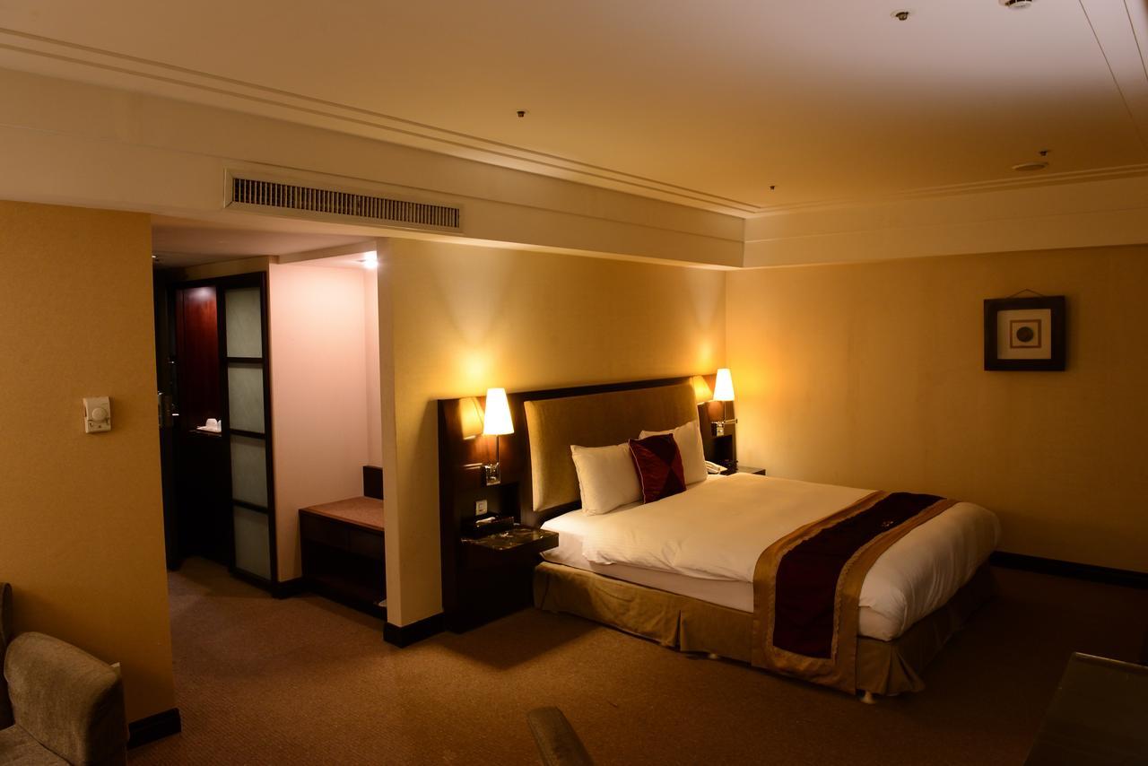 Nisus Hotel Tajpej Zewnętrze zdjęcie