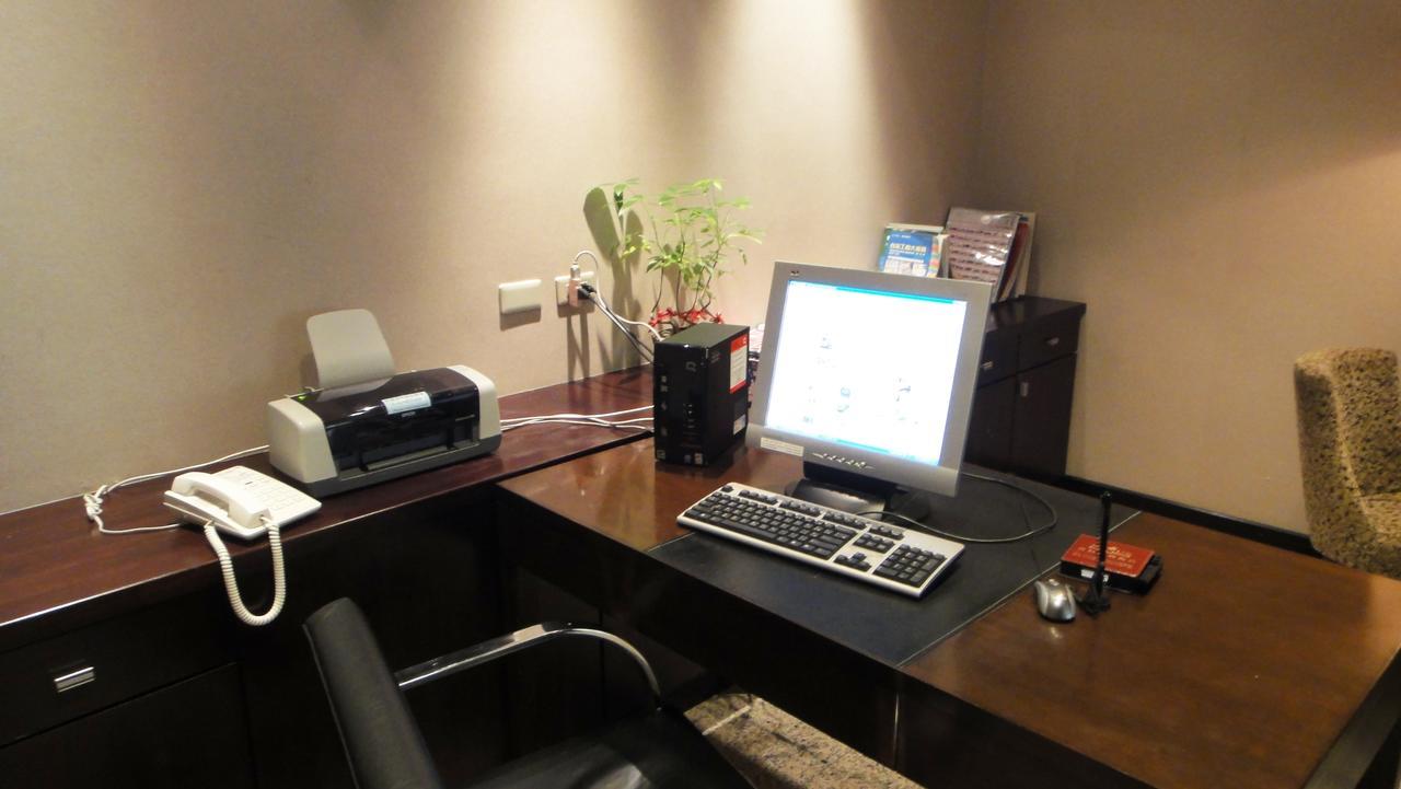 Nisus Hotel Tajpej Zewnętrze zdjęcie