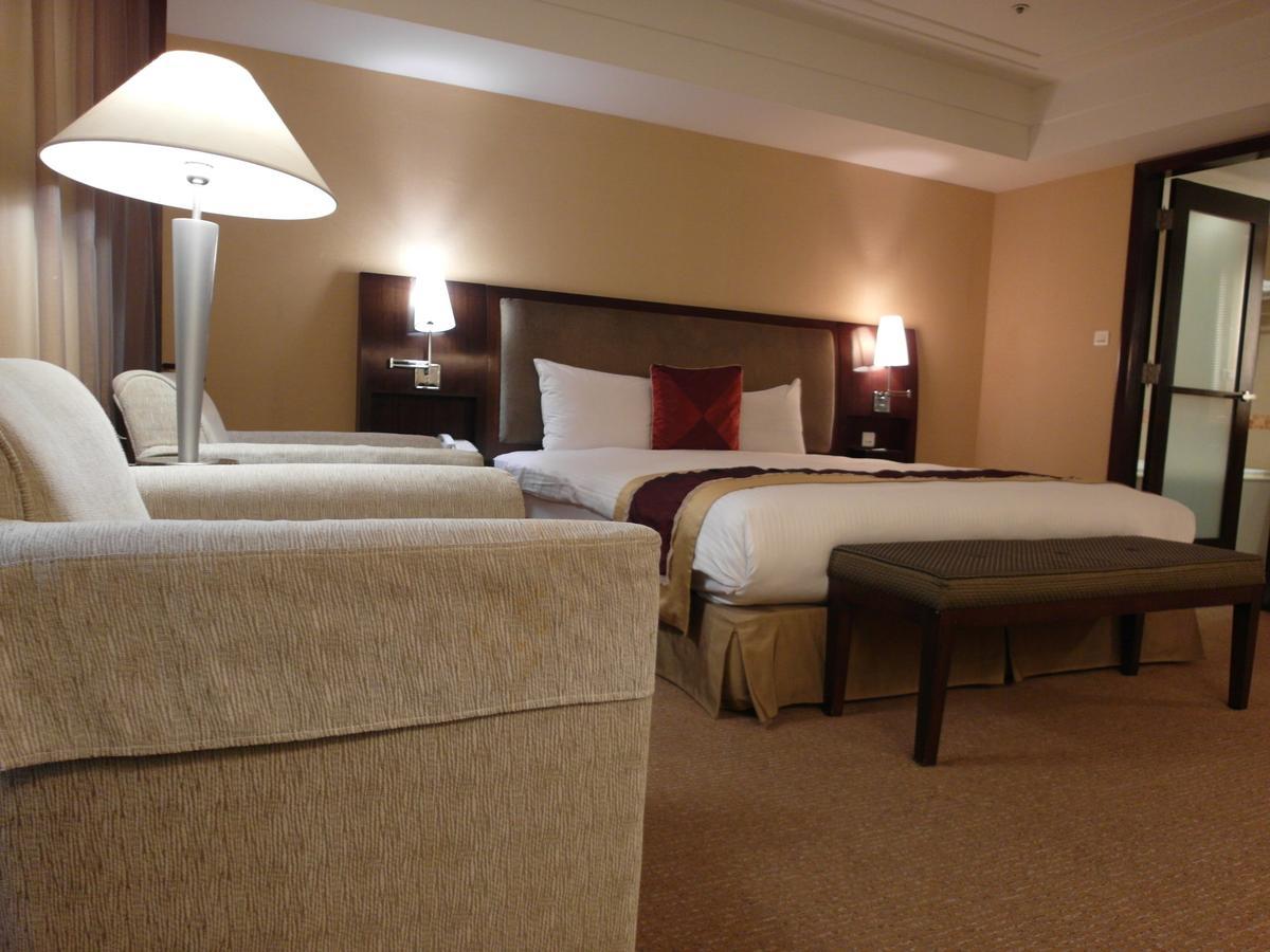 Nisus Hotel Tajpej Zewnętrze zdjęcie