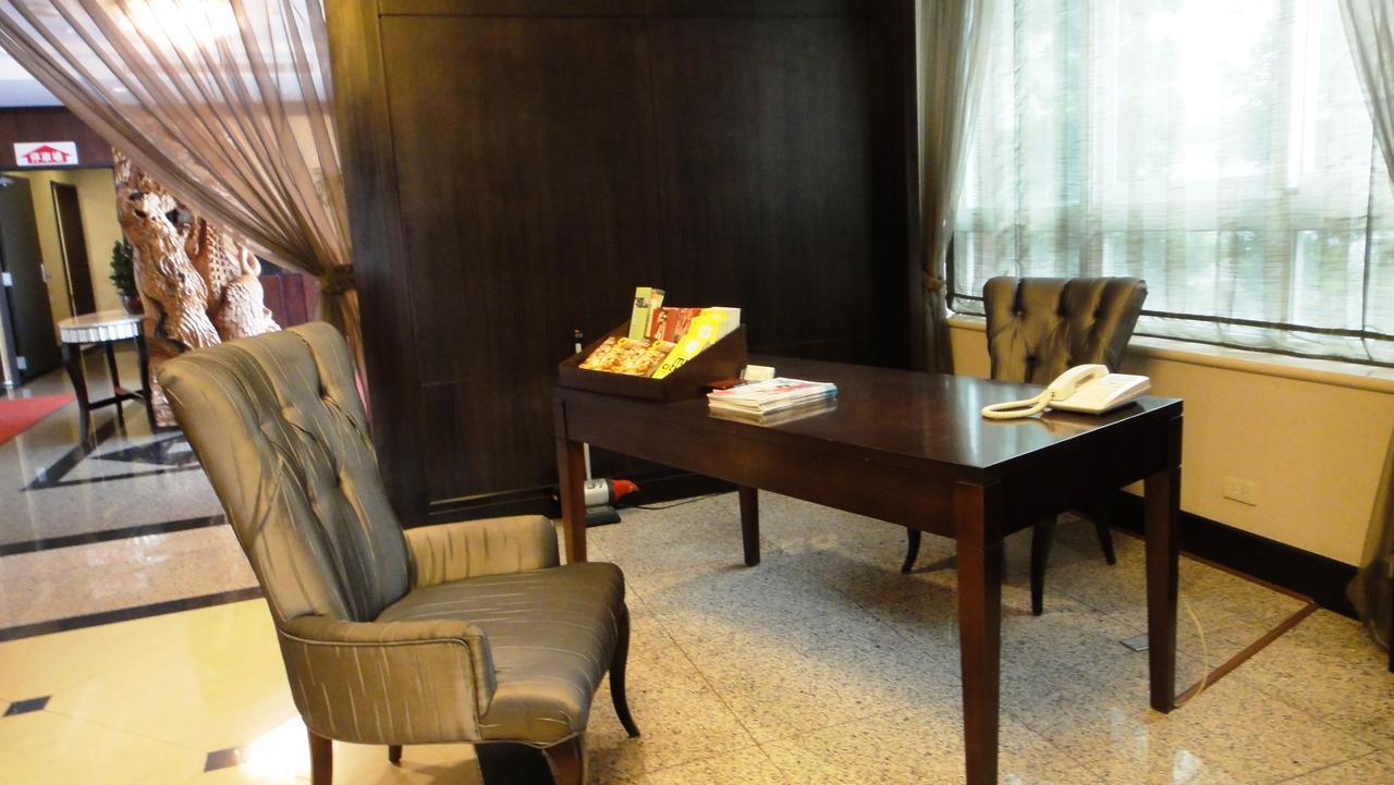 Nisus Hotel Tajpej Zewnętrze zdjęcie