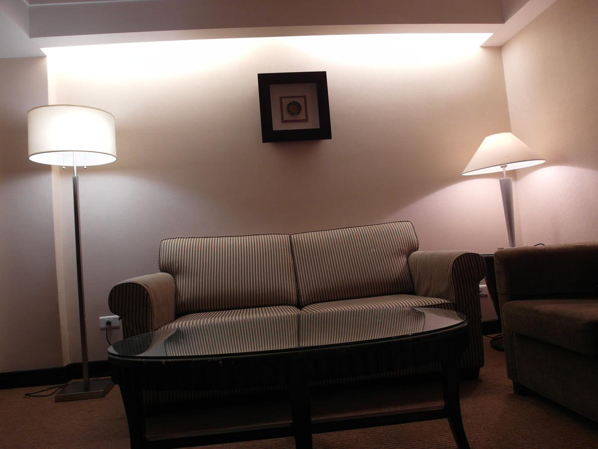 Nisus Hotel Tajpej Zewnętrze zdjęcie