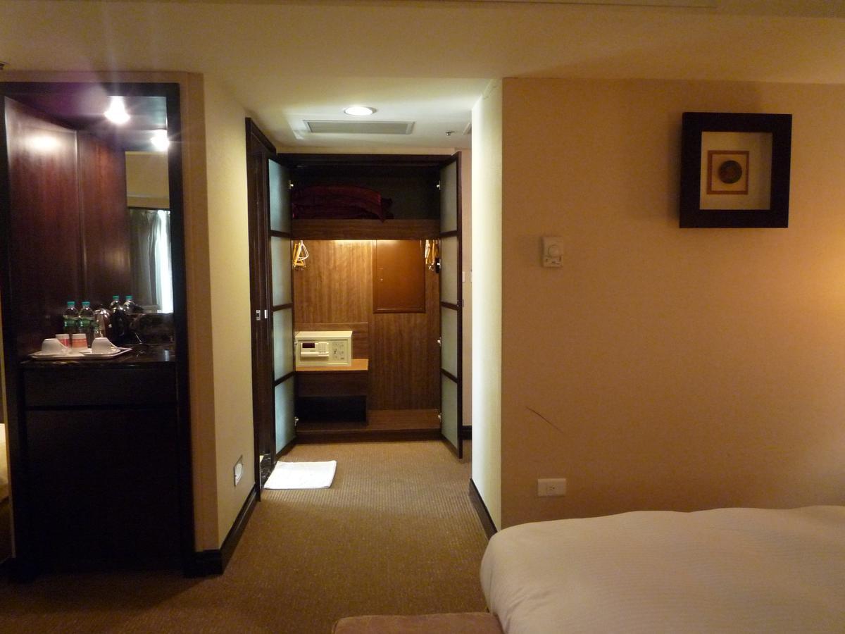 Nisus Hotel Tajpej Zewnętrze zdjęcie