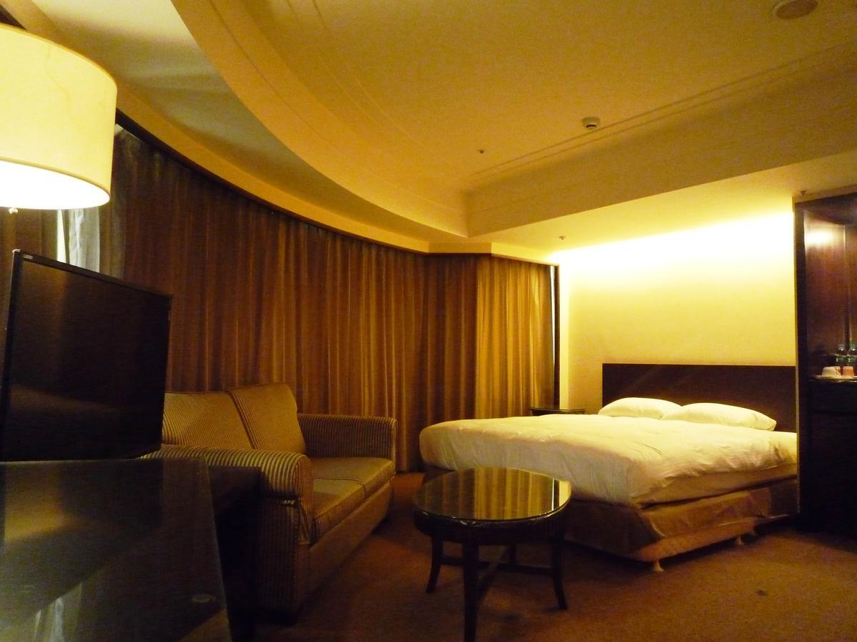 Nisus Hotel Tajpej Zewnętrze zdjęcie
